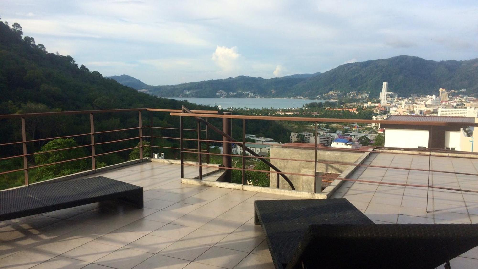 Loma 3 * Patong